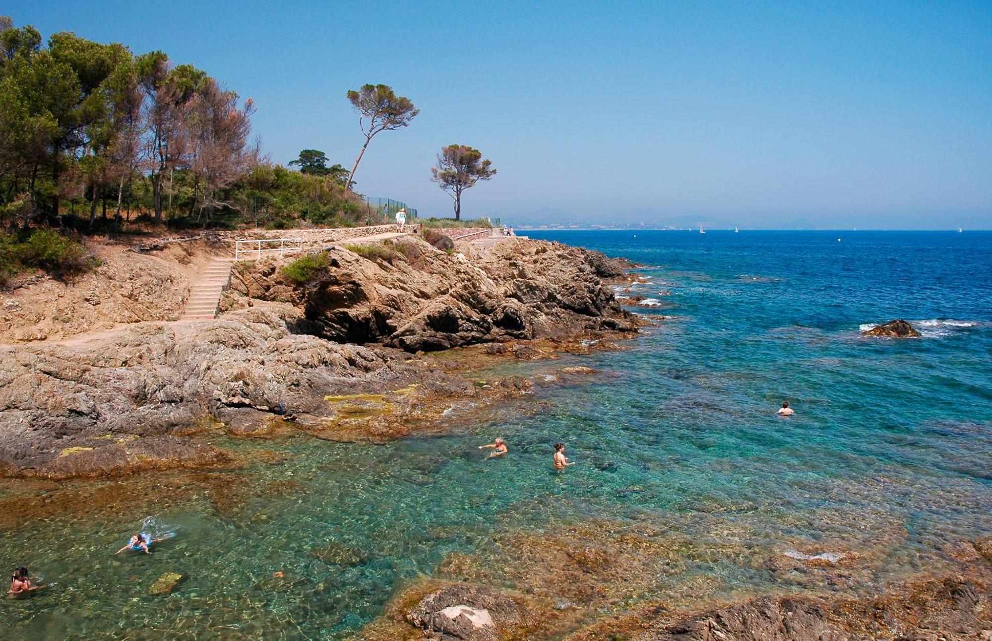Vacanceole - Les Calanques Du Parc Fréjus Eksteriør billede